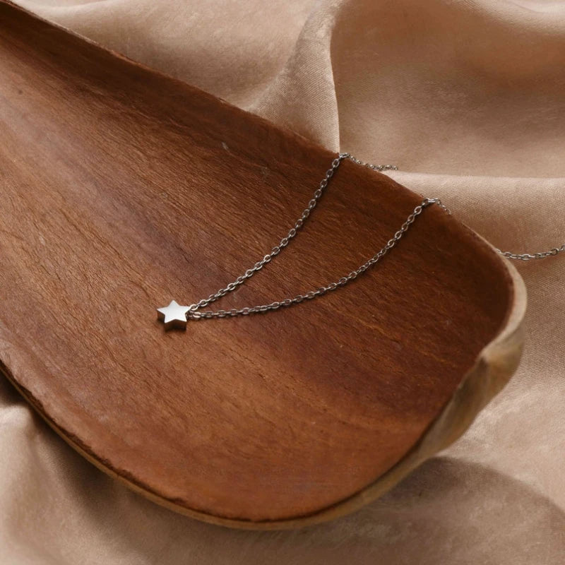 Fashion Stainless Steel Star Shaped Pendant Necklace Romance Valentine's Gift For Women Girls Temperament Neck jewellery